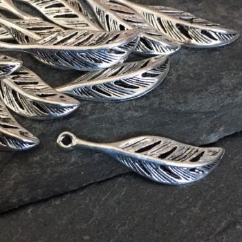 FEATHER PENDANT